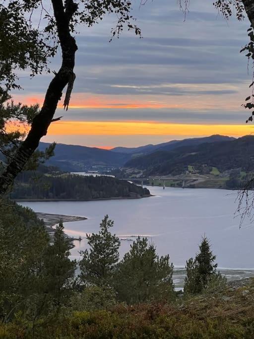 Stabbur Med Fantastisk Utsikt! Steinkjer